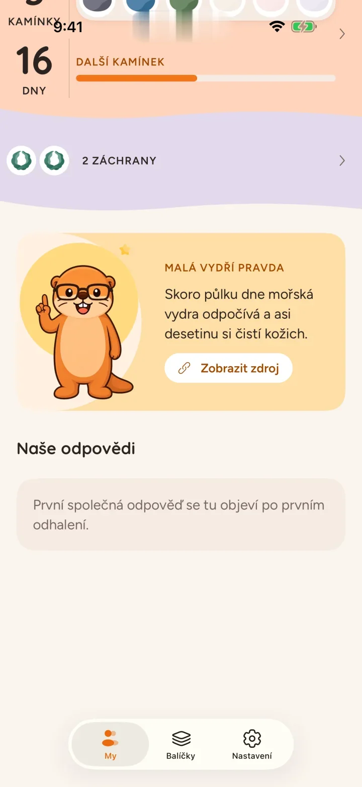 Domovská obrazovka Ottermates se dvěma vydrami, sérií 14 dní a připravenou dnešní otázkou