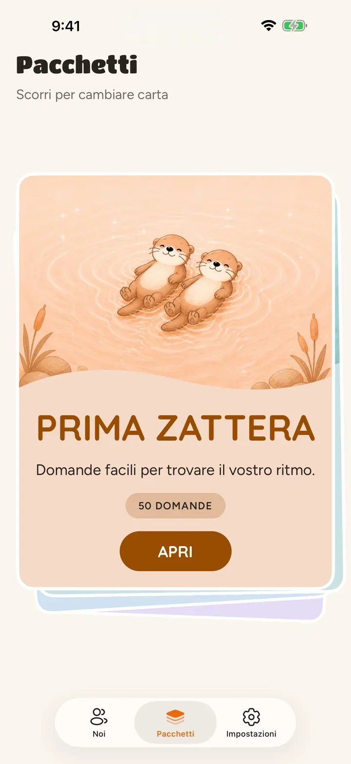 Lo scaffale dei pacchetti, con Prima zattera aperto sopra il mazzo di carte